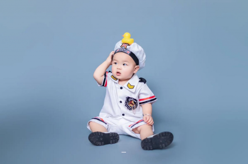 巴音郭楞蒙古宝宝拉黄水怎么回事